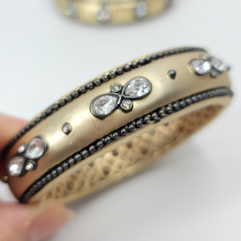 Nwt Art Deco Pave Cz Hinged Magnetic Cuff Bangle